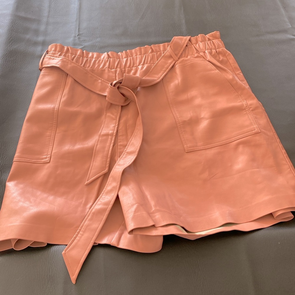 Eloquii faux leather shorts with belt, size 24, coral/peach colored.